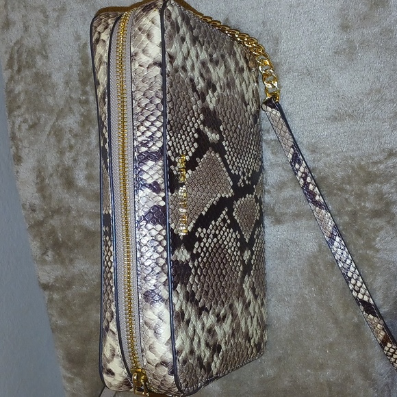 Michael Kors Snakeskin Print - Picture 6 of 16